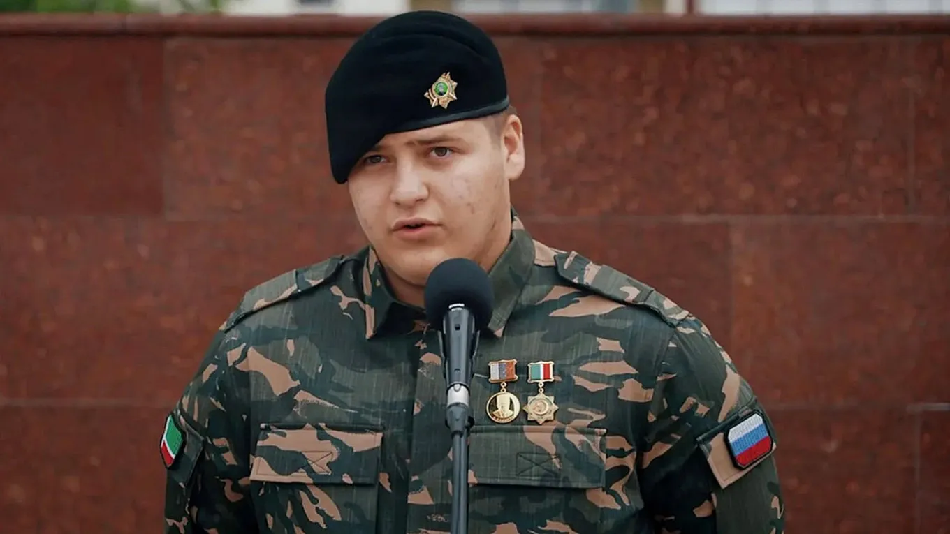 У 18-річного сина Кадирова з'явився власний силовий підрозділ