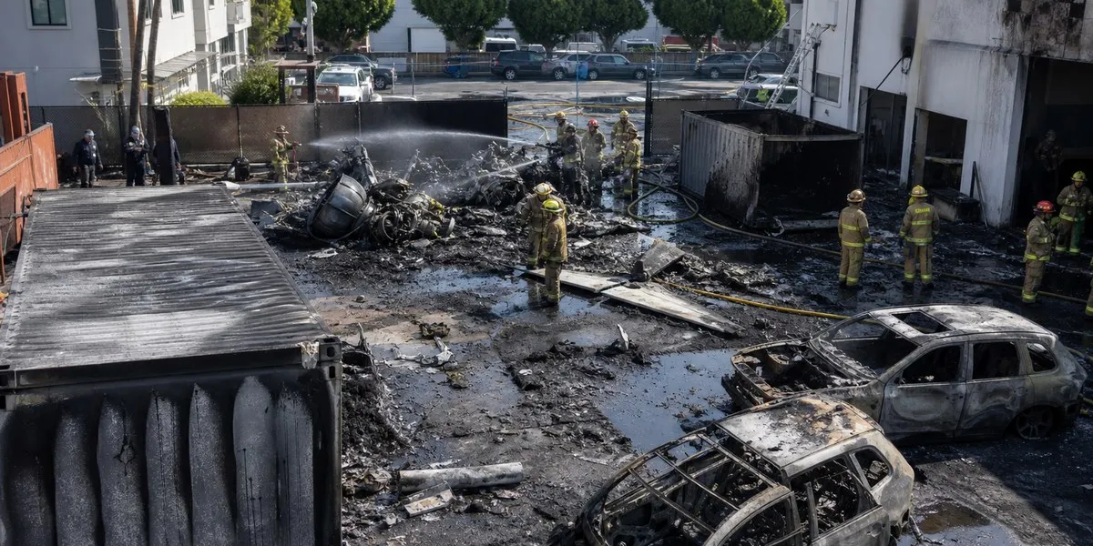 Co najmniej trzy osoby zginęły w katastrofie śmigłowca w Los Angeles