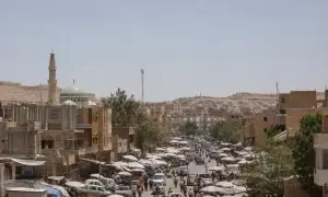 美国外交官在定居者袭击后访问巴勒斯坦泰贝镇——Asharq Al-Awsat