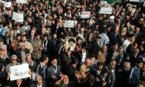 Польщею прокотилася негода: зірвані дахи, поламані дерева