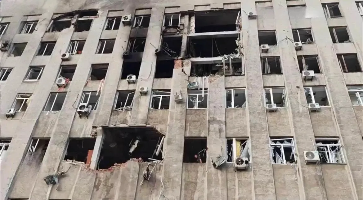 Видео: В оккупированном Донецке раздались мощные взрывы