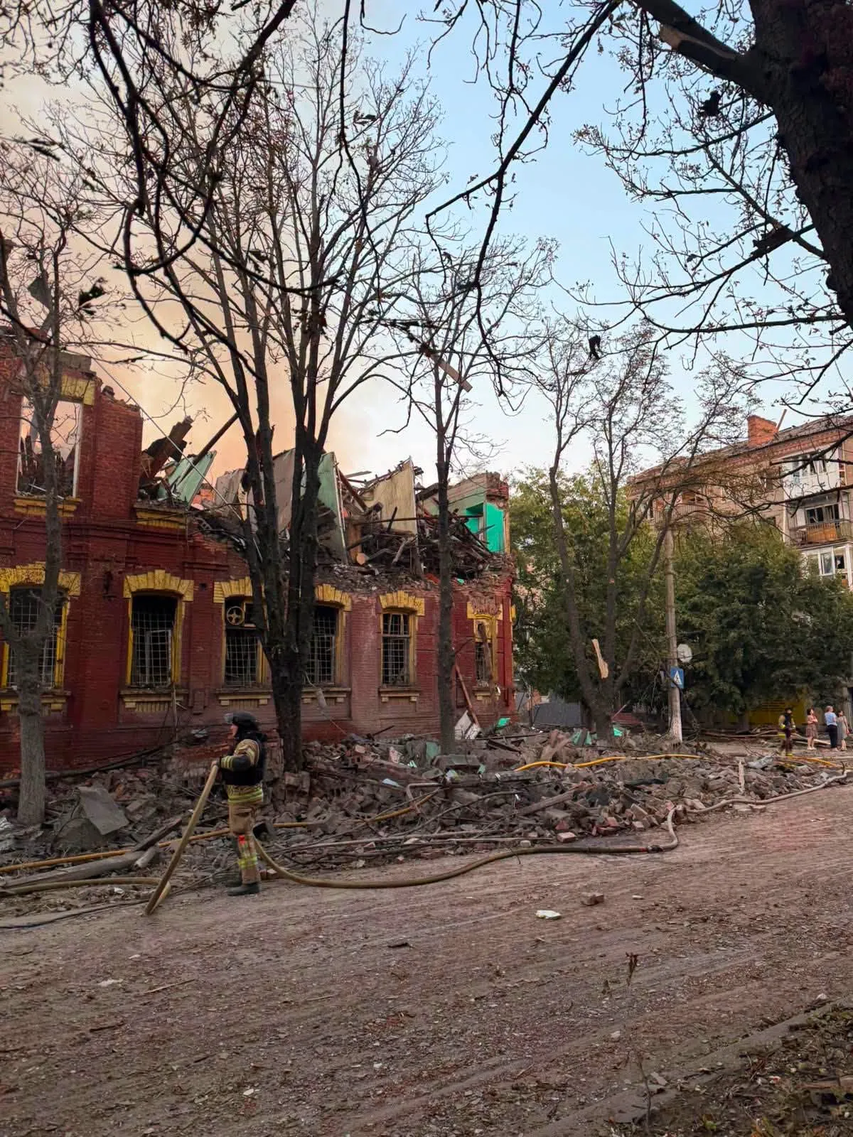 Видео: Россия нанесла авиаудары по Славянску