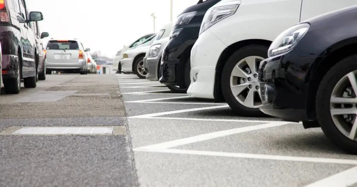 Рада ухвалила законопроєкт щодо паркомісць для сімей з дітьми