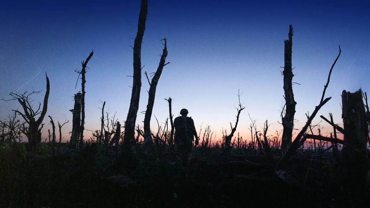 «2000 метрів до Андріївки» номінували на премію Гільдії сценаристів США