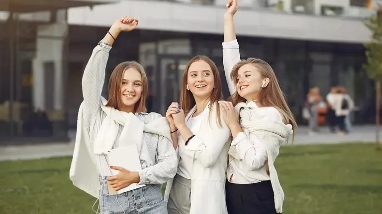 Zelenskyy announced plans to increase scholarships