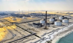 Перші судна пройшли Ормузьку протоку після перемир’я США та Ірану — CNN