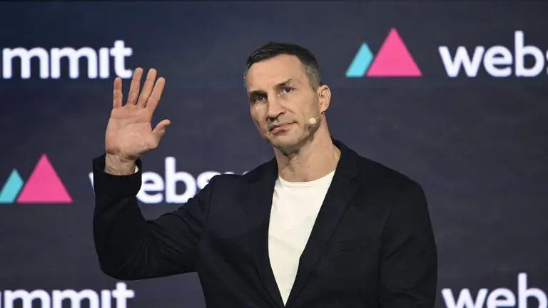Владимир Кличко посетил финалы чемпионата Европы по боксу