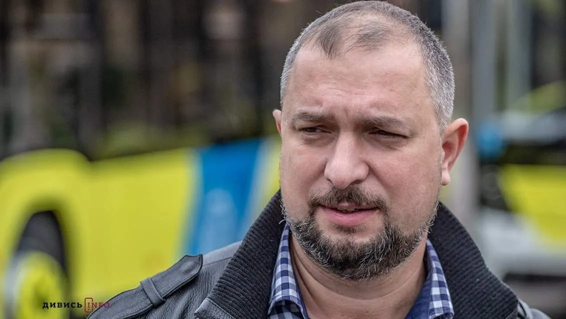 Советника Сокольников уволили после переписки с застройщиком