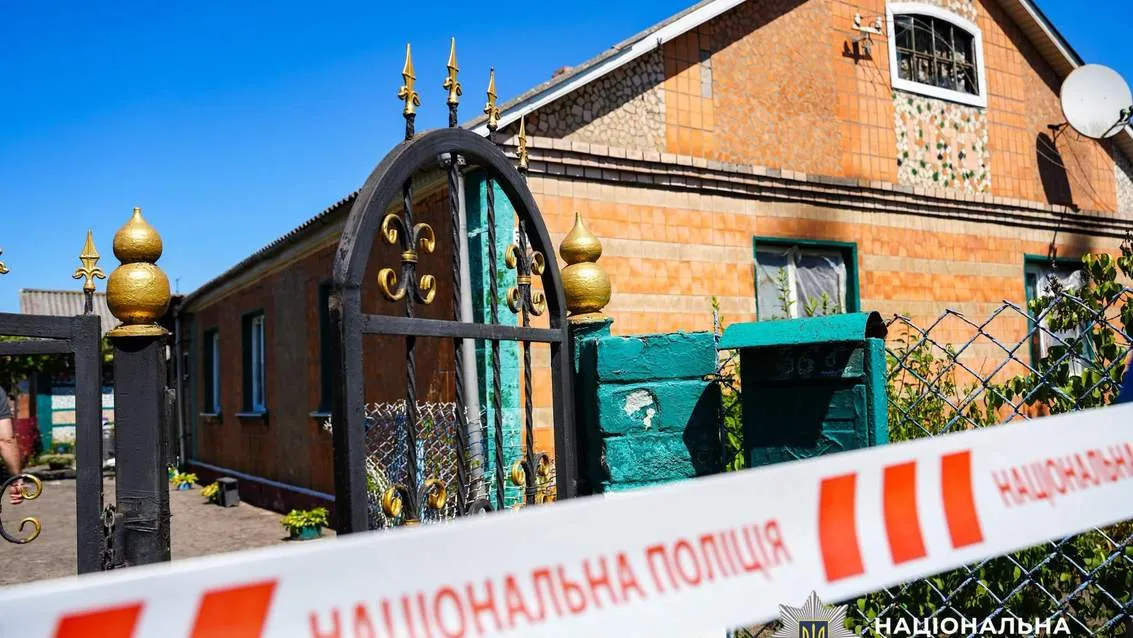 В Ровенской области мужчина задушил 83-летнюю соседку и поджог её дом