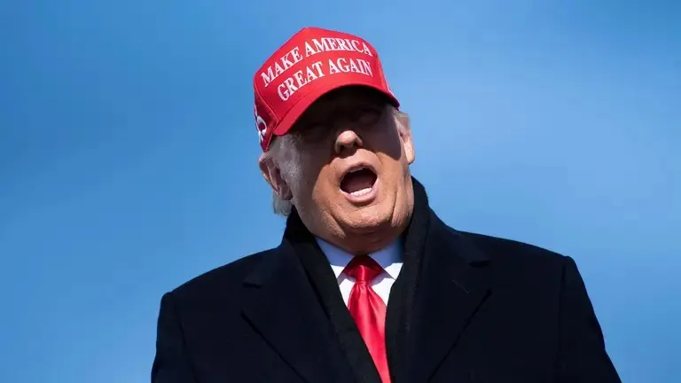 Трамп хочет переименовать Атлантический или Тихий океан