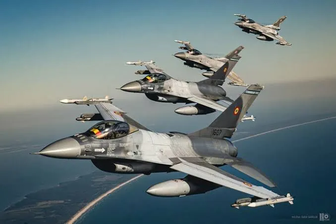 Romania scrambled F-16s due to a target near the border with Ukraine