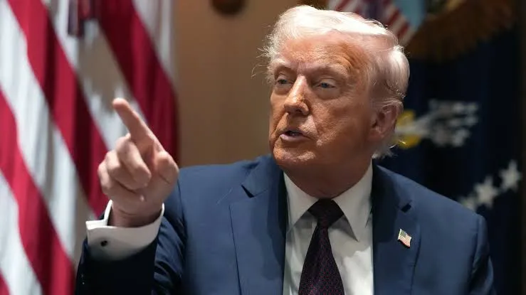 Трамп пригрозил нанести удары по энергетическим объектам и опреснительным заводам Ирана