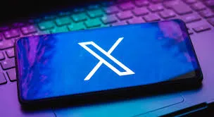 Після року блокування X повернулася до Венесуели