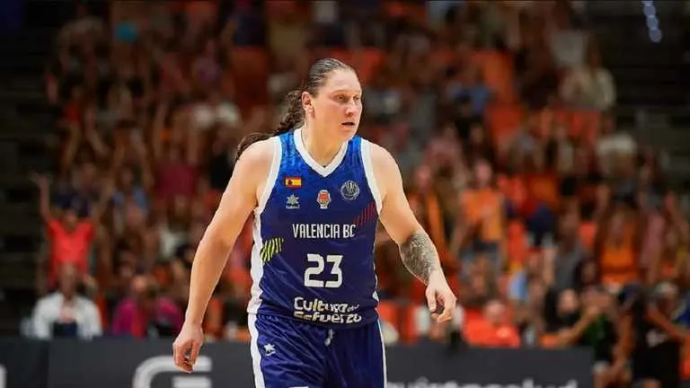 Лідерка збірної України з баскетболу вразила у дебюті за сербський клуб