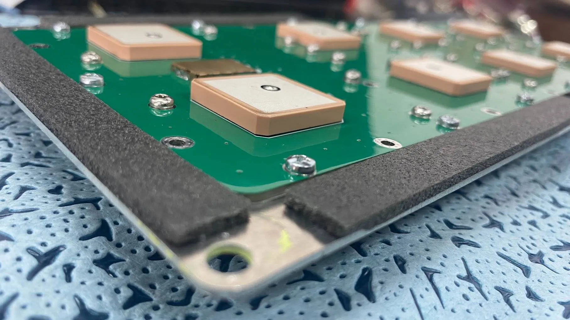 Уламки іранського дрона Shahed-136 на Кіпрі могли містити російську антену «Комета-М»