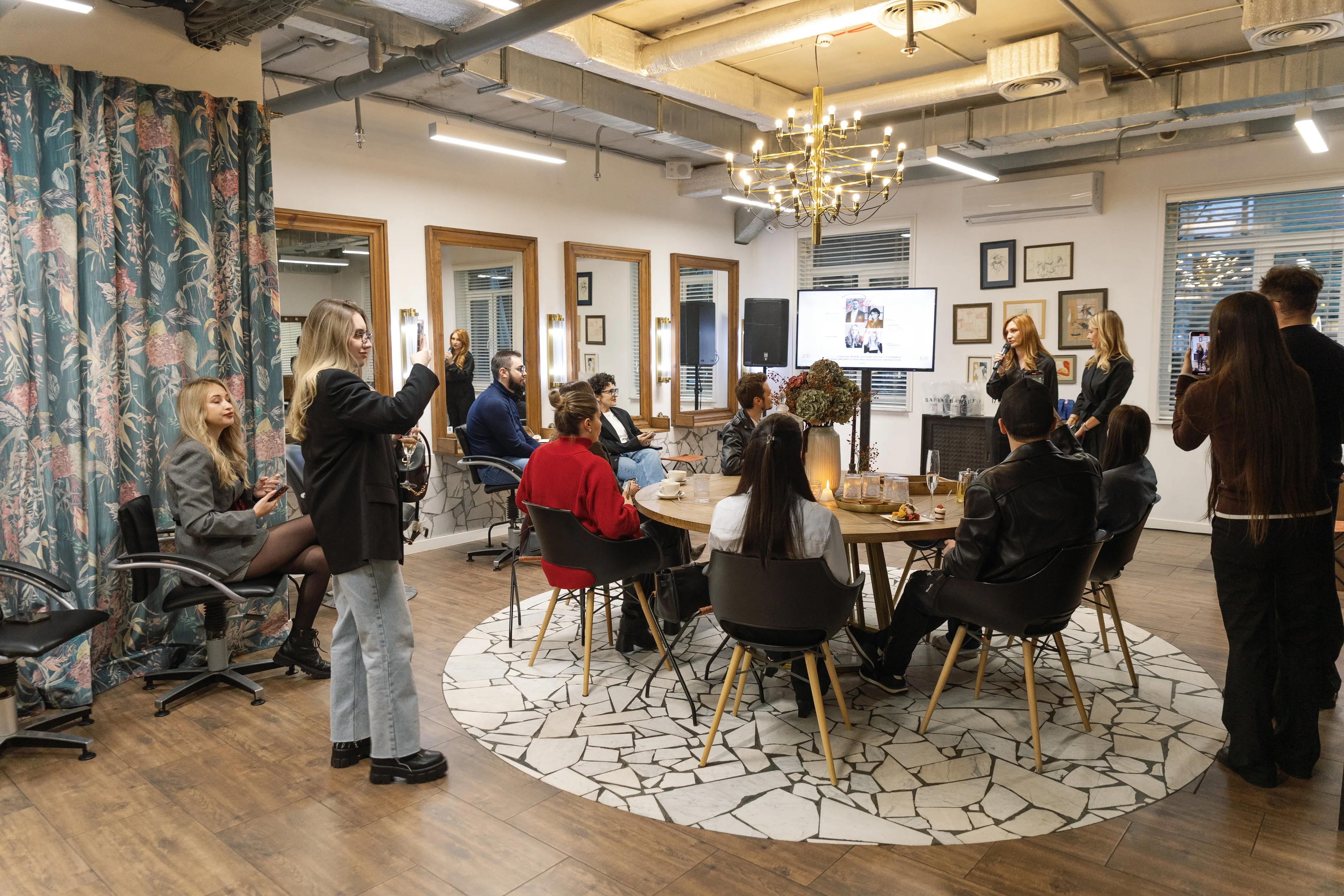 «Всі під законом і штучним інтелектом»: блогери обговорили ризики та можливості на Public Talk «Всі під законом і штучним інтелектом»: блогери обговорили ризики та можливості на Public Talk