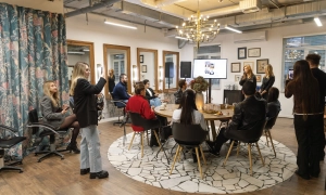 Netflix зніме фільм за романом Ремарка «На західному фронті без змін»