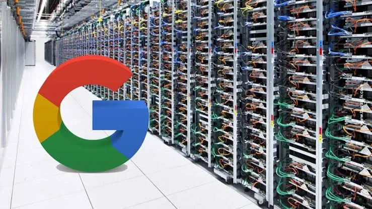 Google забирає старі сервери з Росії