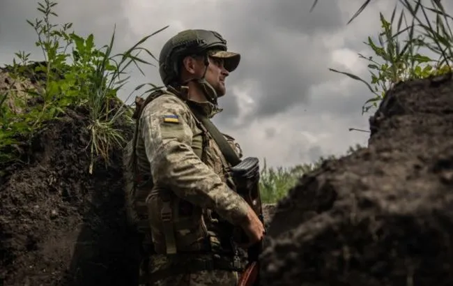 Russian forces have occupied a 4-kilometer-wide strip along the border in the Sumy region