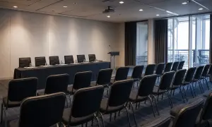 牙买加代表团将向查尔斯三世国王递交奴隶制赔偿请愿书