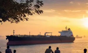 Катарский танкер с СПГ направляется в Польшу через Красное море — OilPrice