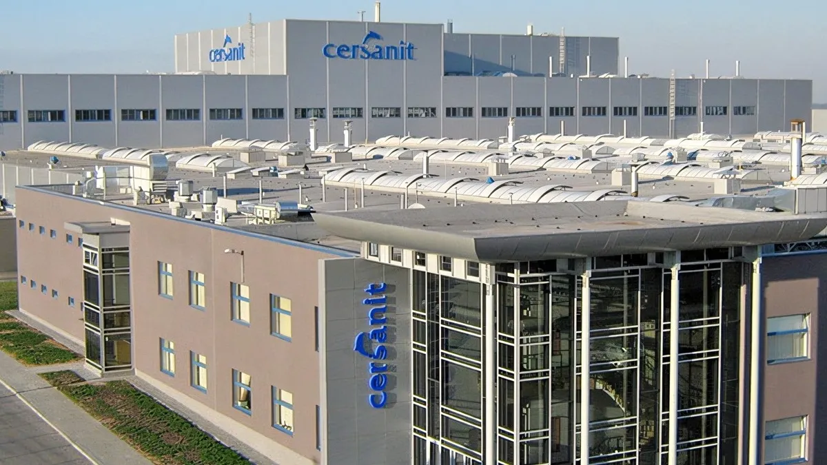 The Polish Cersanit plant in the Zhytomyr region has completely halted operations due to Russian attacks