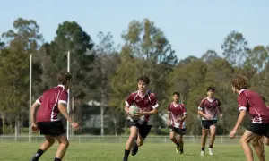 Toia kontra Farnworth w finale wstępnym NRL — ABC News Australia