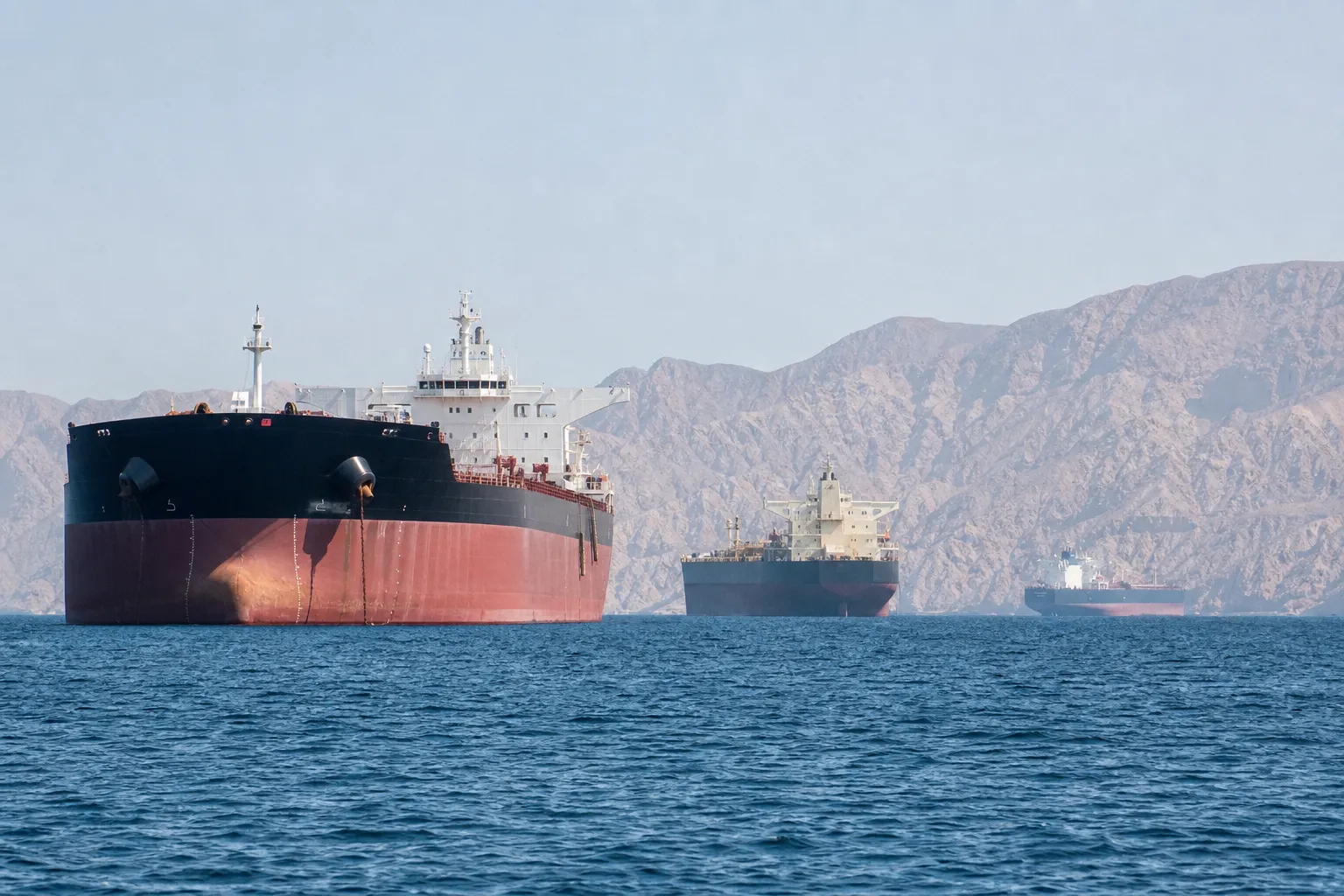 Iran i Oman omówiły tymczasowy korytarz w Cieśninie Ormuz
