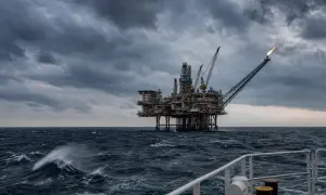 Shell прогнозирует маржу нефтепереработки в $42 за баррель — The Guardian