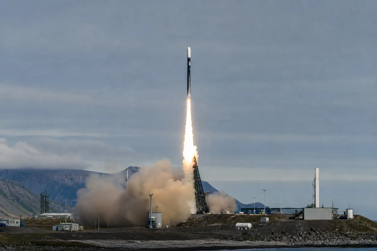 Ракета Spectrum компании Isar Aerospace вышла на орбиту после старта из Норвегии