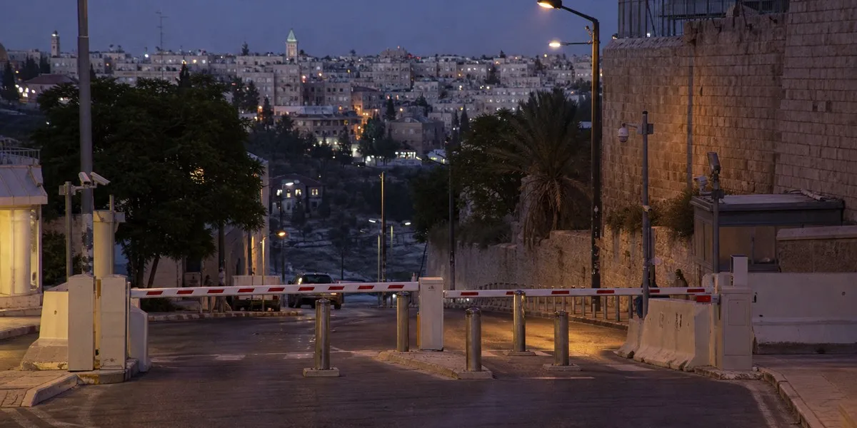 Israel closes roads and most crossings to Jerusalem for Yom Kippur — Anadolu Agency