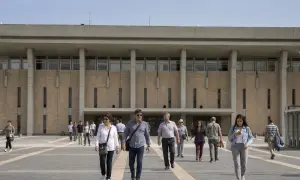 Япония объявила о санкциях против российских банков