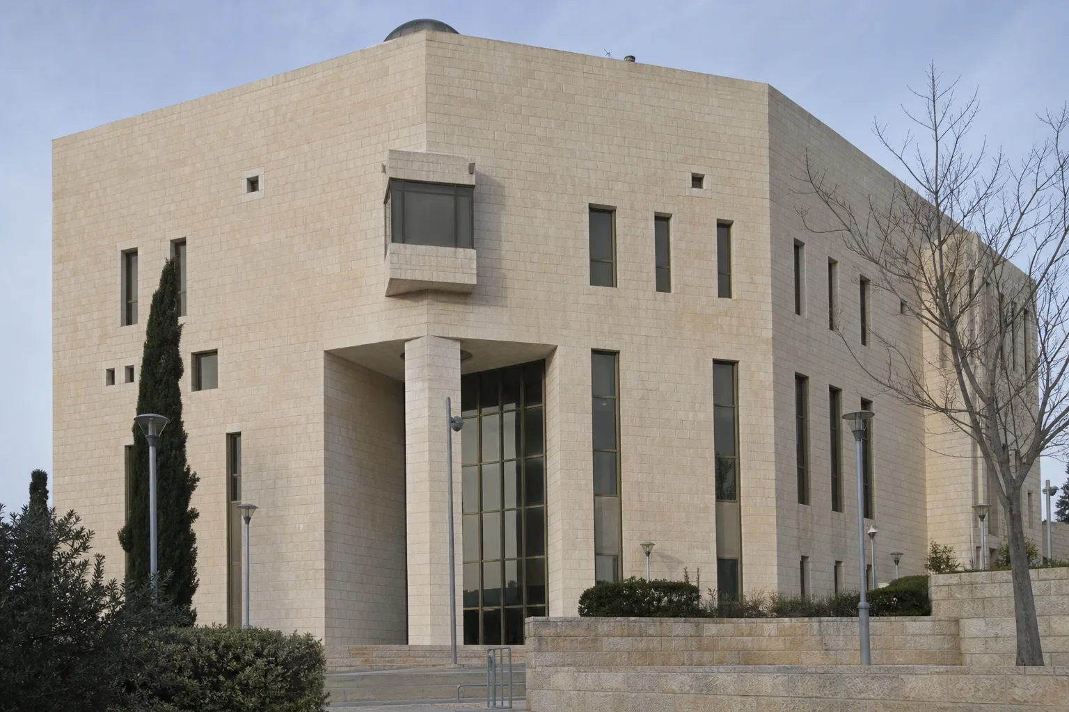 W Izraelu rabin Mosze Jazdi skazany na 18 lat więzienia