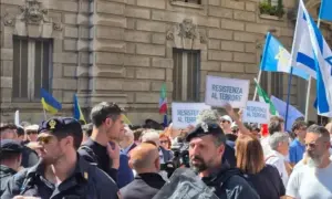 Стала до ладу найбільша у Китаї плавуча сонячна електростанція