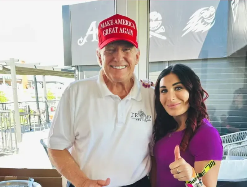 Ультраправа прихильниця Трампа заявила, що стала жертвою російської пропаганди