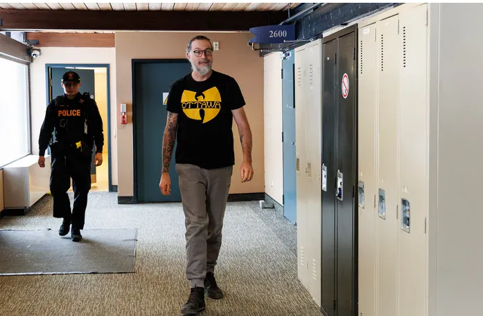 Офіцера контррозвідки Канади арештували за передачу даних Україні – The Globe and Mail