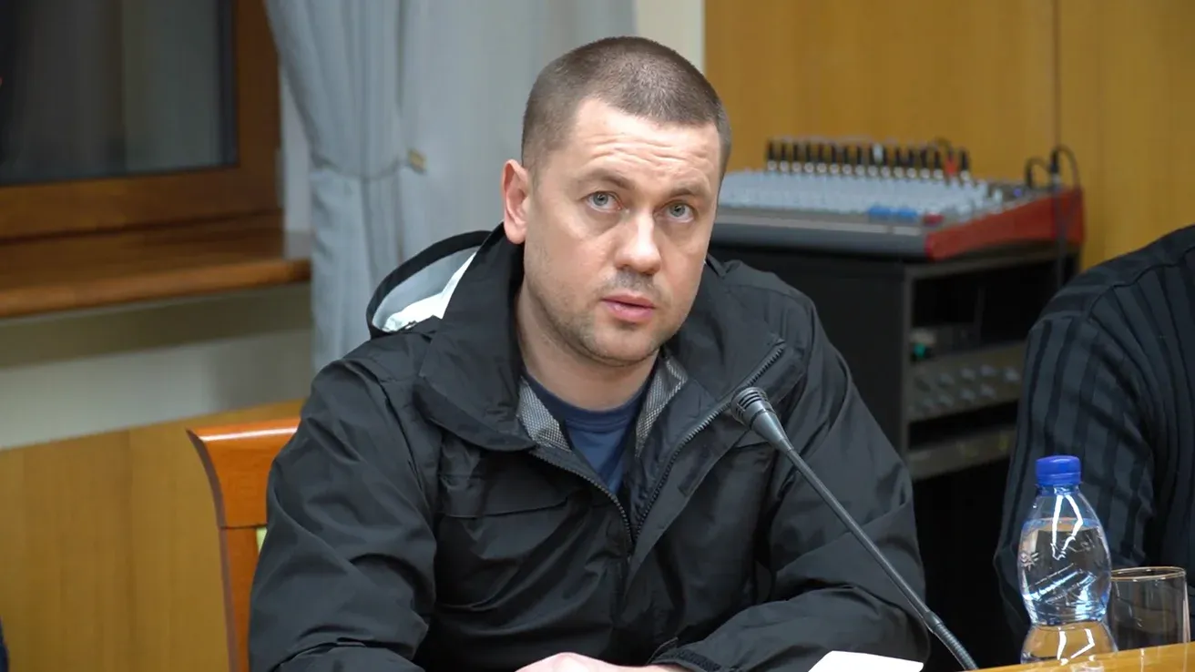 СБУ не показала оригінали відео з погрозами дружині генерала