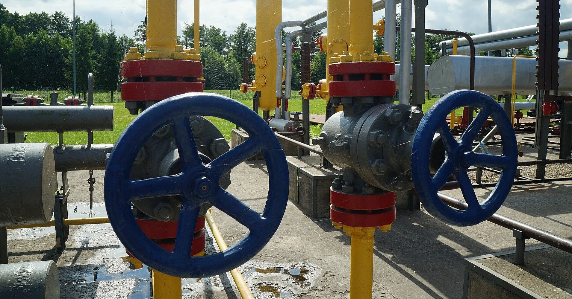 Литва та рф розпочали переговори щодо продовження транзиту газу до Калінінграда