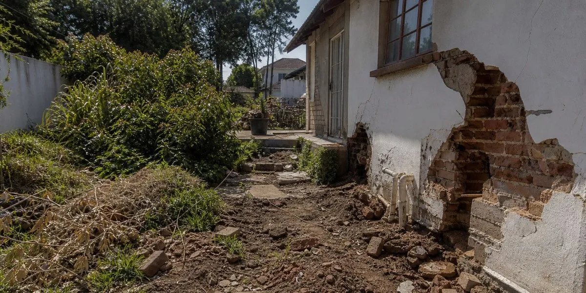 Пенсіонерка шість років не може повернутися додому в ПАР — Daily Maverick