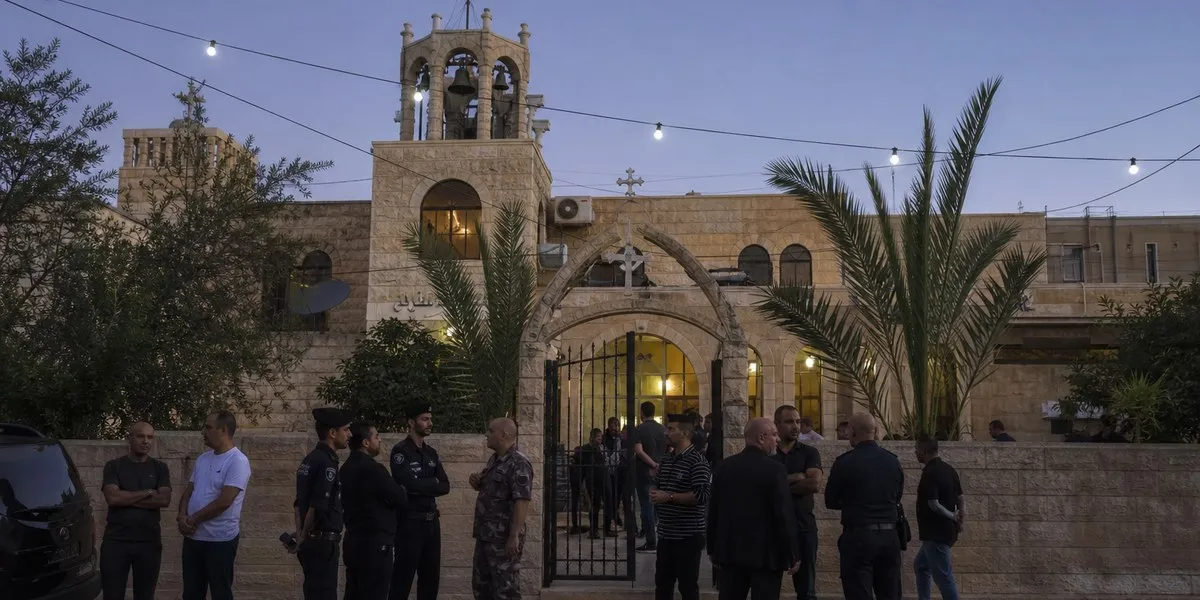 Siedem osób zginęło w strzelaninie na terenie cerkwi w Jordanii — Dawn