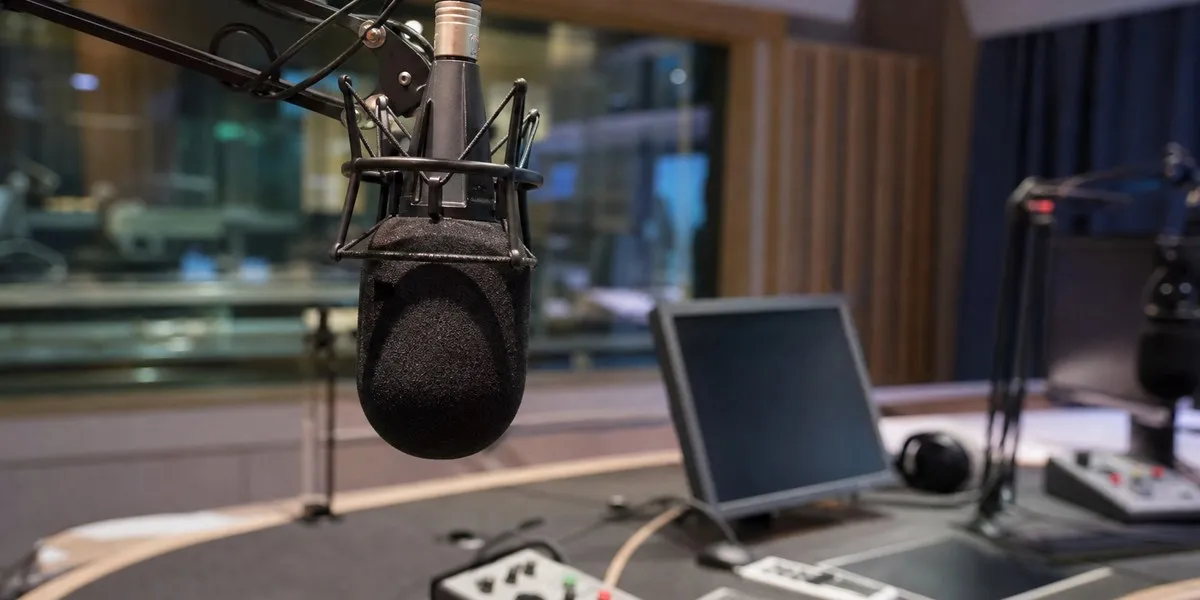 Journalist spoke Swedish on Swedish radio — The Local Sweden