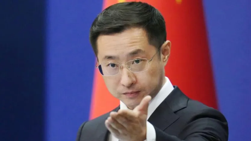 Китай відкинув звинувачення у військовій допомозі Ірану та пригрозив США контрзаходами