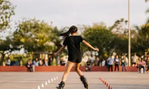 英格兰队长哈里·布鲁克114球完成ODI最快双百——Dawn