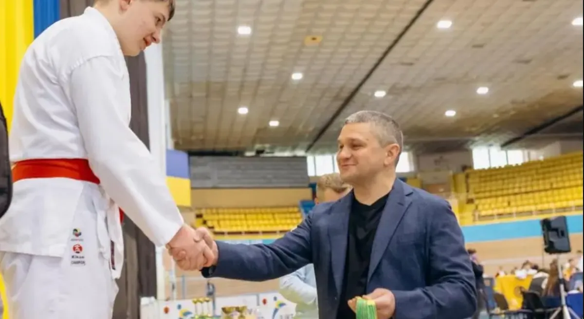 Василь Костюк підтримує дитяче карате: резервна збірна України виборола 13 нагород у Софії