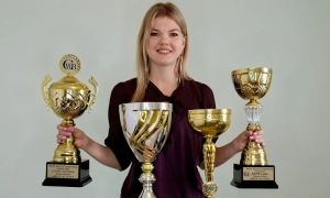 Українка стала лідером “Lash & Brow” та здобула Гран-прі у World Beauty Championship