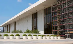 Шольц проведе у жовтні конференцію з відбудови України
