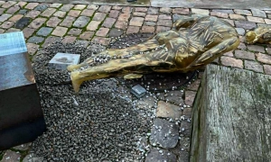 У Сніжному окупанти звільнили медиків, які не отримали паспорти рф – Генштаб