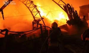 Фото: 23 жовтня під удар рф у Києві потрапили бізнес-центр і висотки, пошкоджено дитсадок