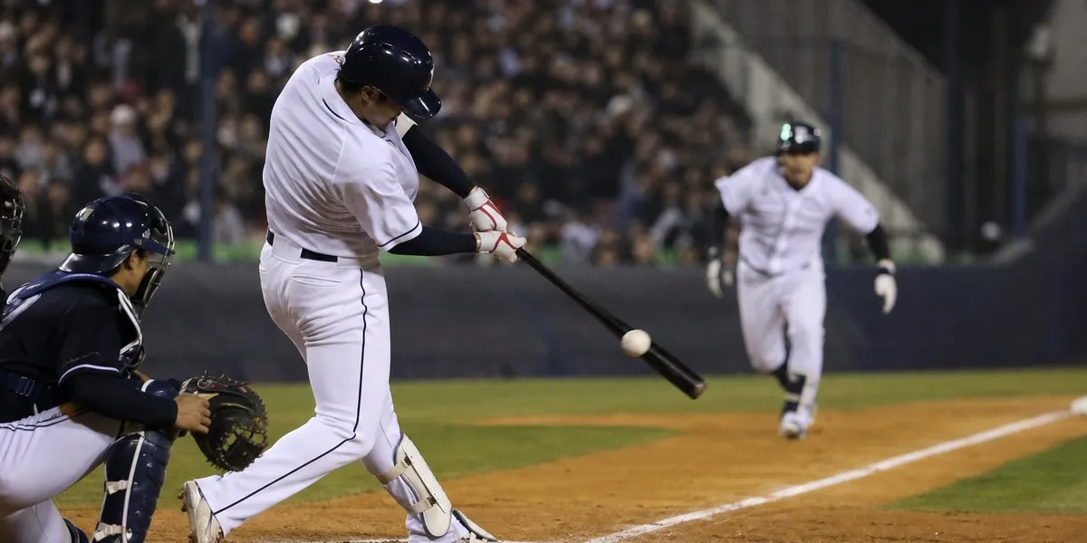 Kim Ha-seong helps Atlanta beat Philadelphia in the 11th inning