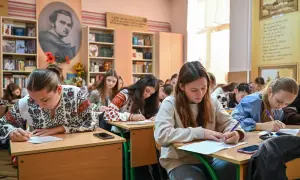 Тернопільську школярку відправили під арешт за напад на однокласницю
